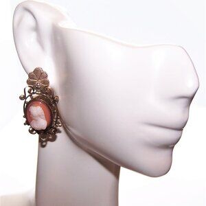 Antique Victorian 14K Gold Sardonyx Cameo - Hard Stone Cameo Pierced Earrings